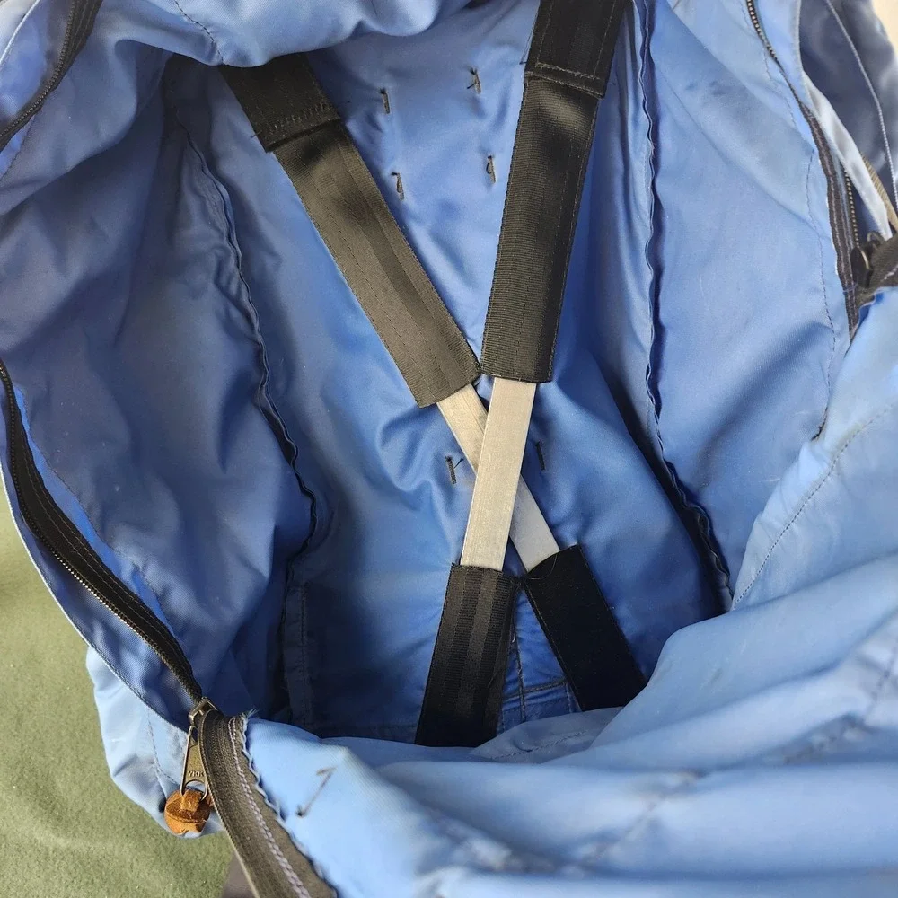 Vtg WILDERNESS EXPERIENCE Blue Canvas Leather Backpack Internal Frame USA
